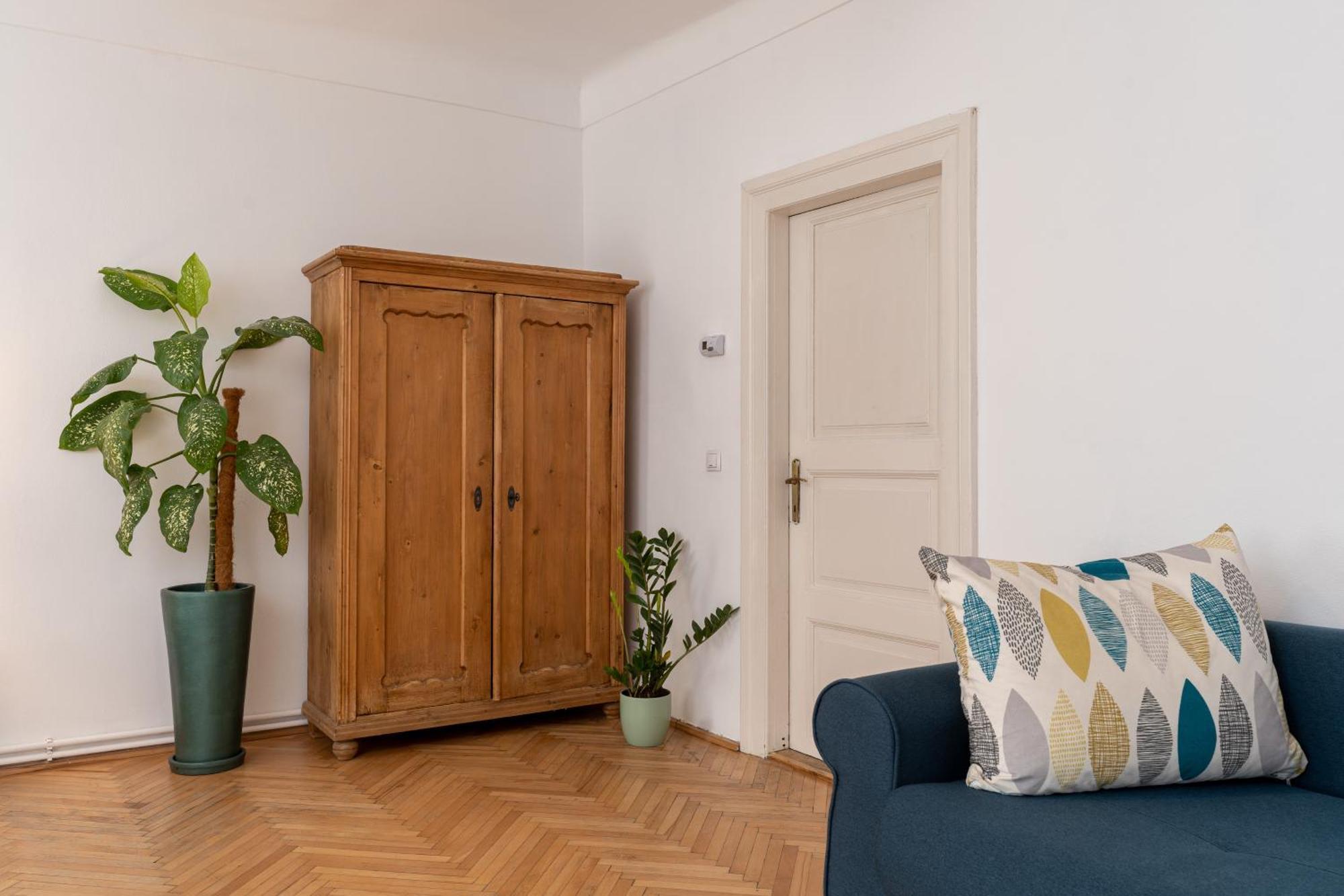Downtown Apartment